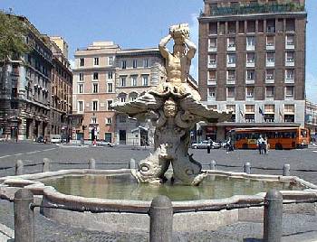 Fontana del Tritone